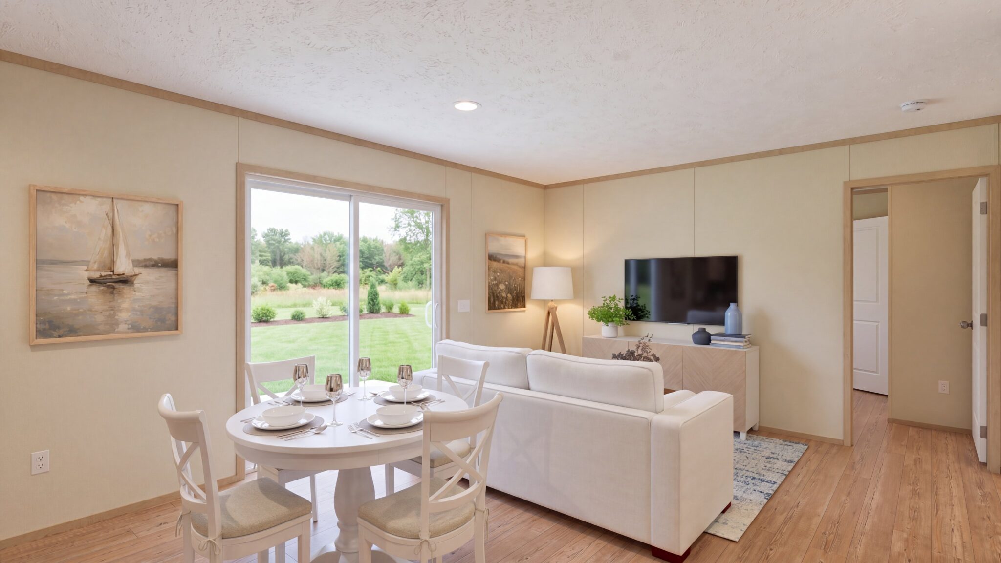 BOONE - Living and Dining Room