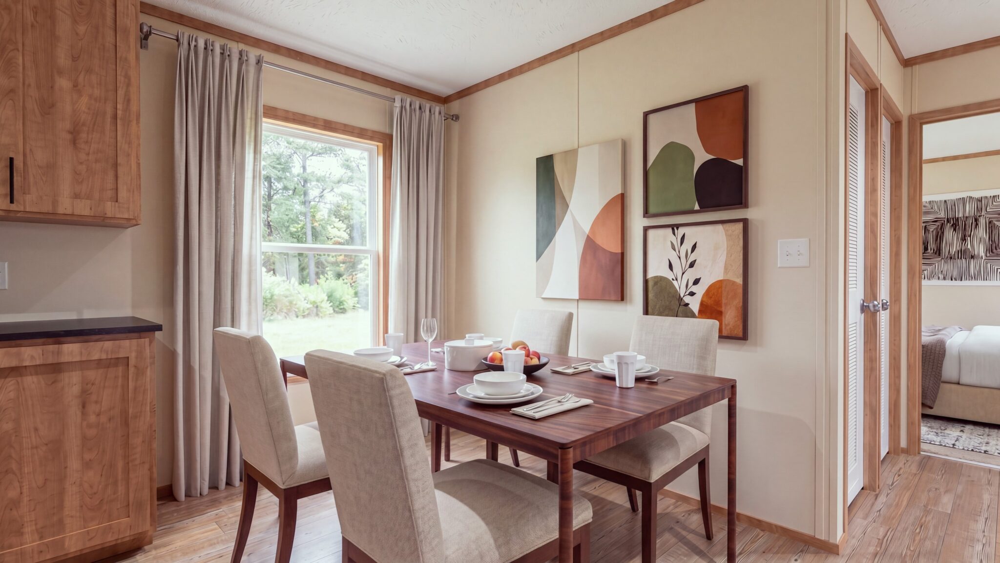 HUDSON - Dining Room