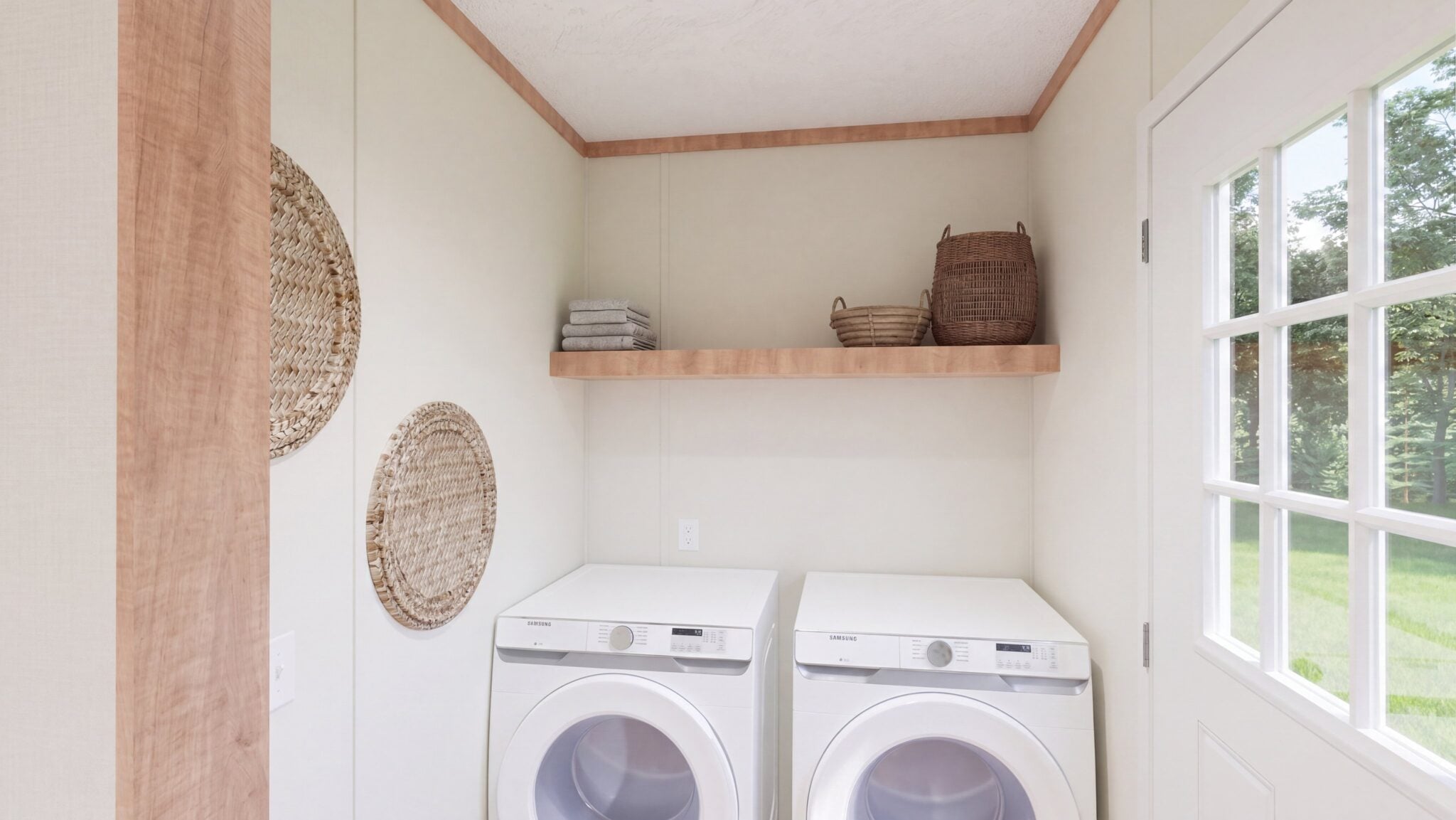 LEWIS - Laundry Room