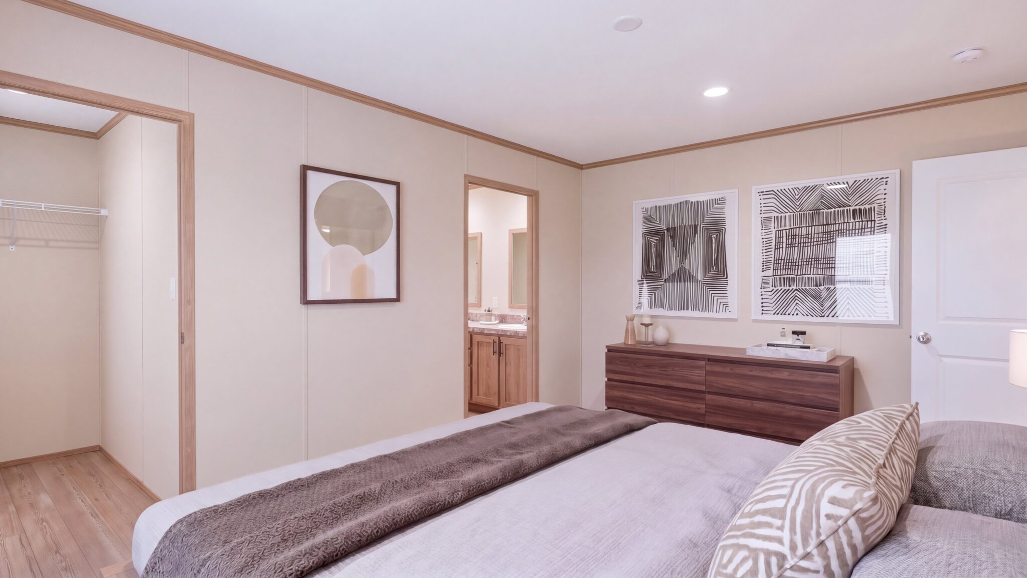 MARINER - Primary Bedroom 1