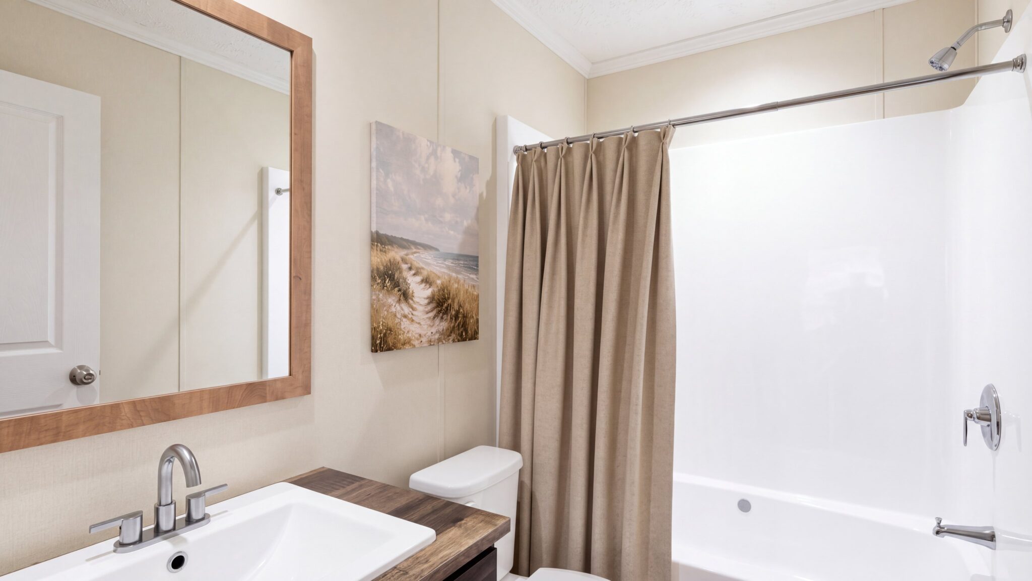 TIDE - Bathroom 1