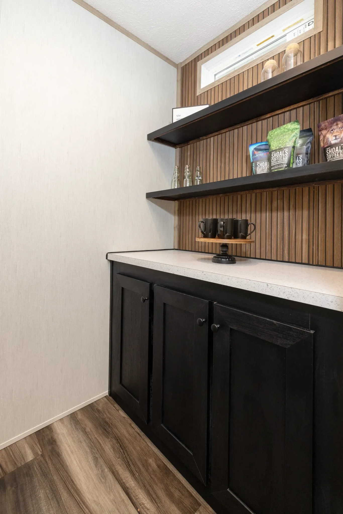THE DARK SANDS - Kitchen Coffee Bar
